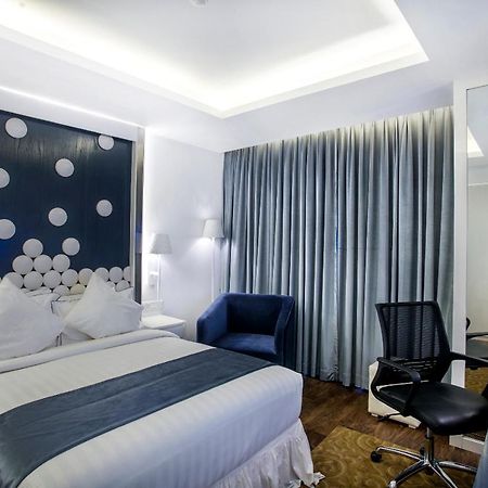 Grace 21 Smart Hotel Dhaka Esterno foto