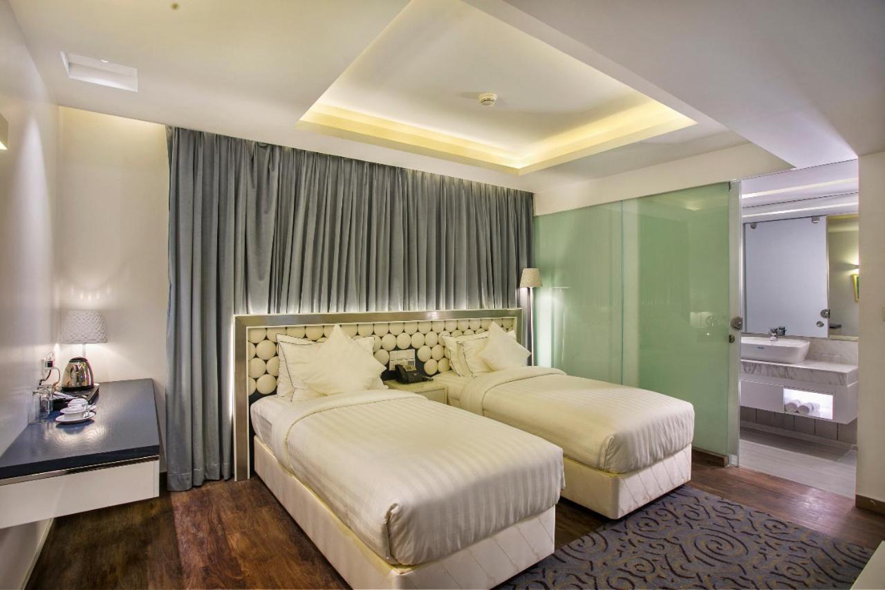 Grace 21 Smart Hotel Dhaka Esterno foto